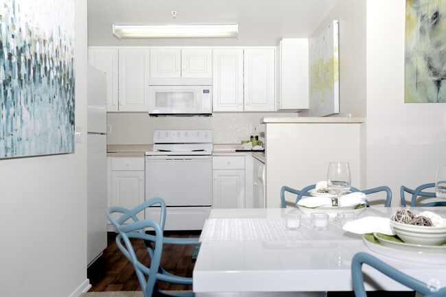 Interior Photo - Costa Verde Village Apartments