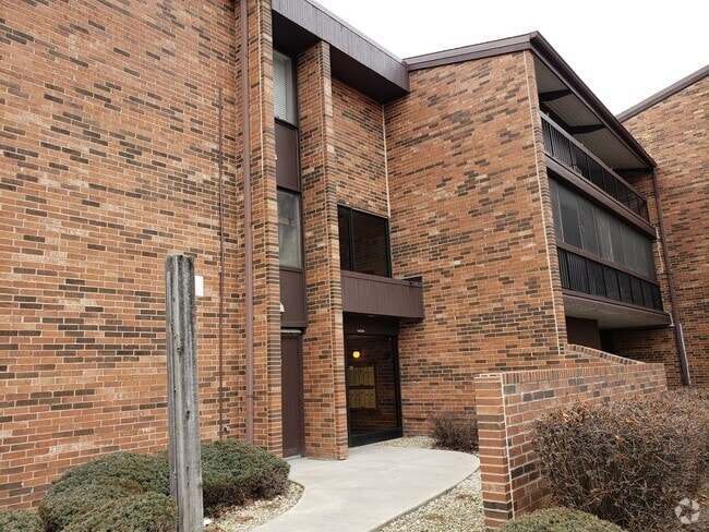 Building Photo - 14524 Walden Ct Unit M3 Rental
