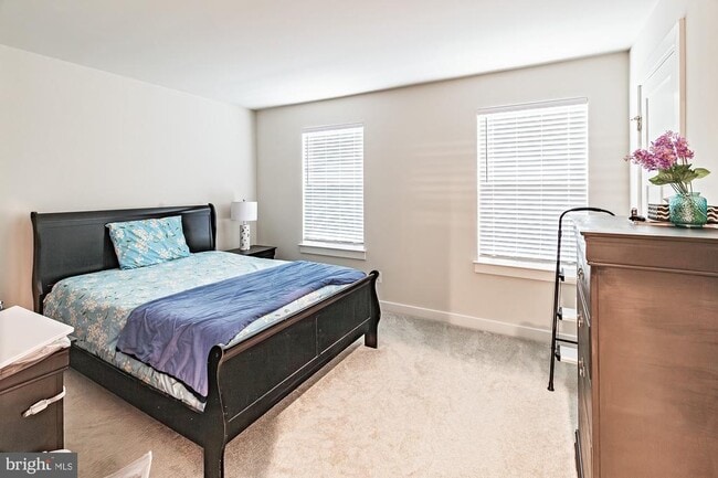 604 Longleaf Dr