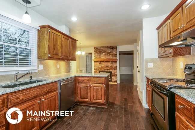 Photo - 8240 Bell Rd