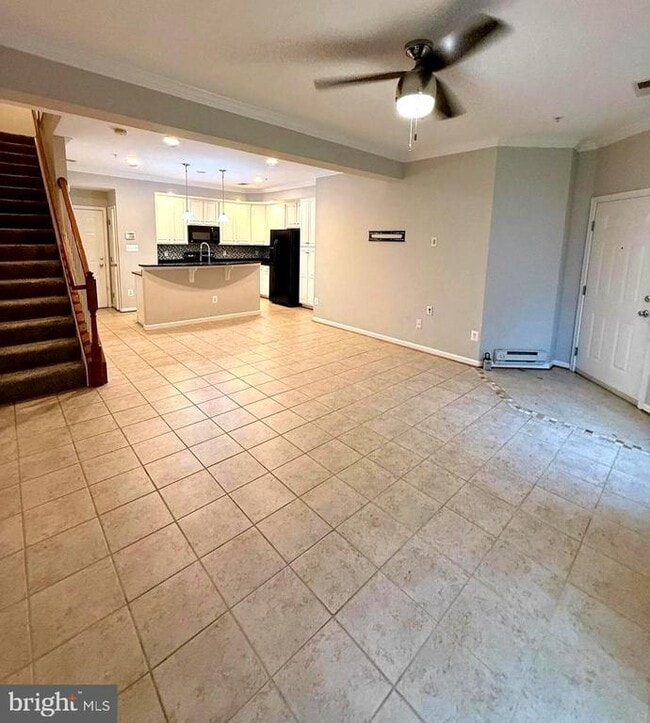 Photo - 2593 Eastbourne Dr