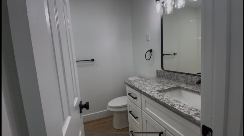 Photo - 125 13th St SE Unit 103