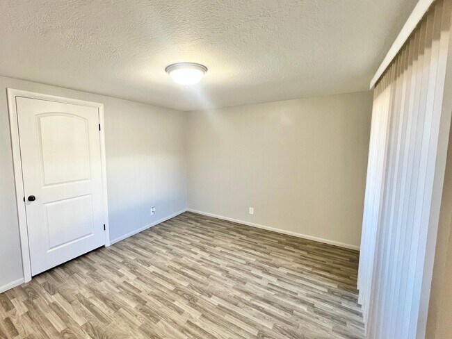 Photo - 2211 N Washington Rd Blvd Unit Apt 3