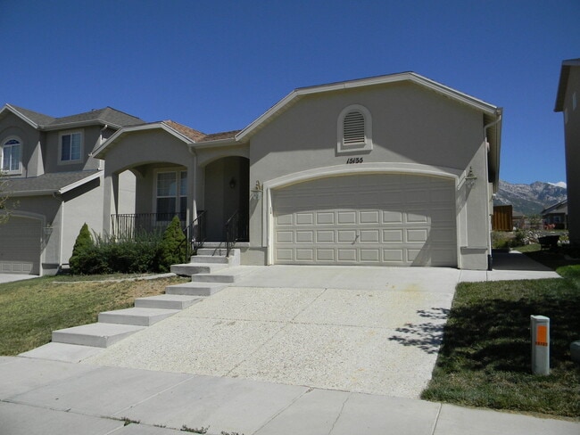 Building Photo - Awesome 4 Bedroom 3 Bath Draper Home in Draper!!!