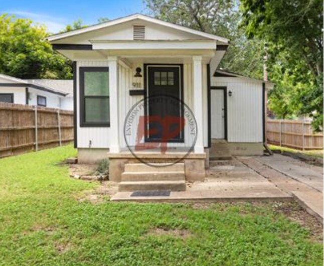 Photo - 915 N 19th St