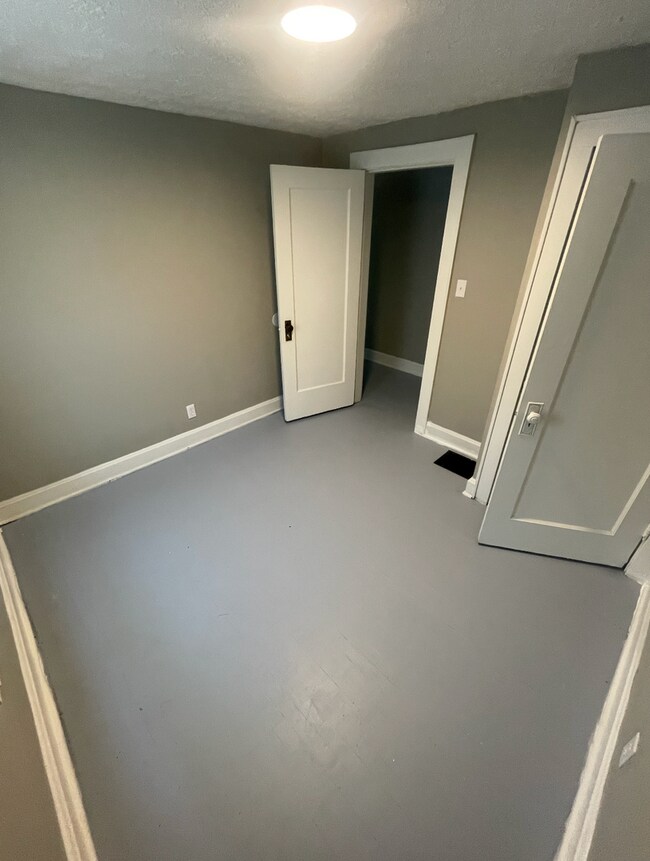 Photo - 146-148 N Haldy Ave Unit 148