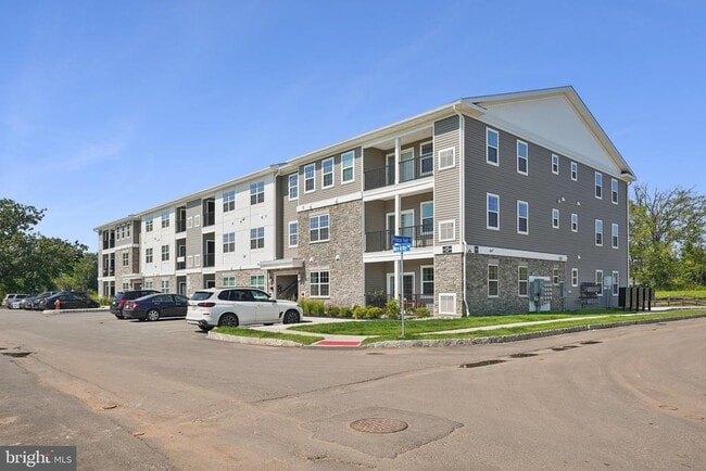 Photo - 5104 Mary Ashby Wy