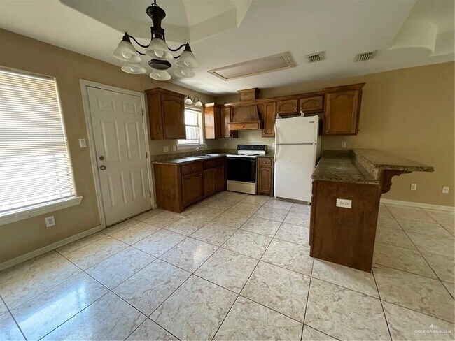 Photo - 11 Erica Unit 2