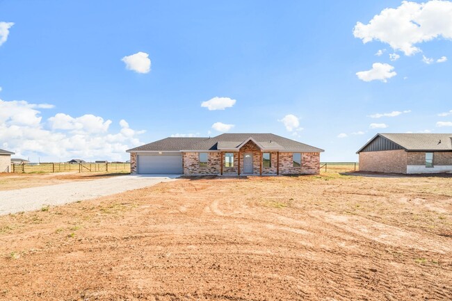 New Construction Home In Idalou ISD! - New Construction Home In Idalou ISD!