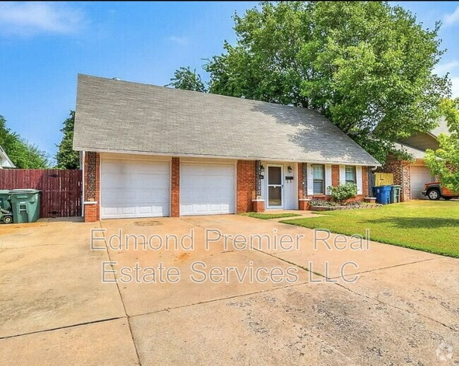 Building Photo - 629 Redstone Ave Rental