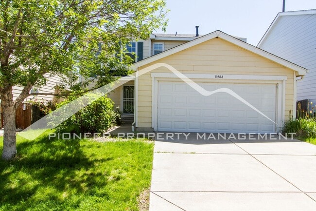 Building Photo - Cozy Home with Two Car Garage and Fenced Back Yard