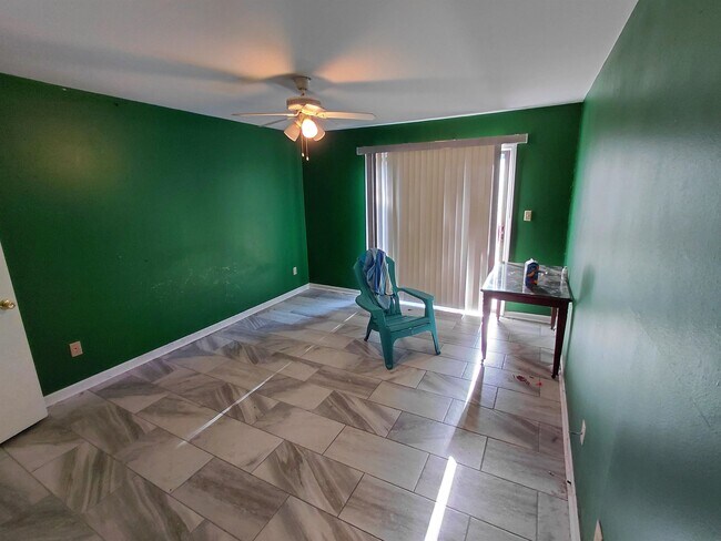 Photo - 1853 Meriadoc Rd
