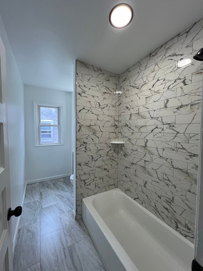 Photo - 919 Elsinore Pl