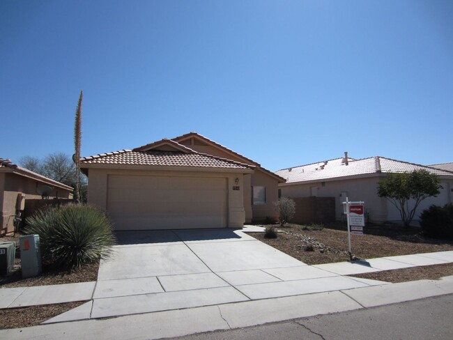 Building Photo - 7713 S Precious Opal Dr