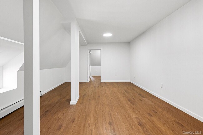 Photo - 100-05 69th Ave Unit 3rd Floor