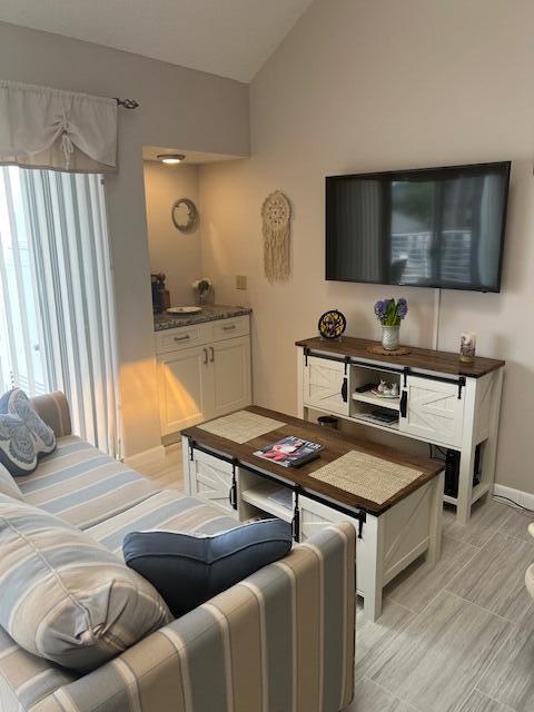 Photo - 1605 S US Hwy 1 Unit 201m2