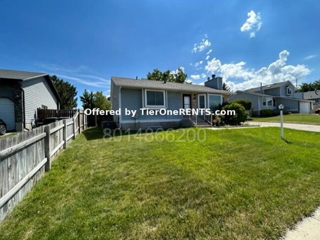 Building Photo - This property offers a NO DEPOSIT option a... Rental