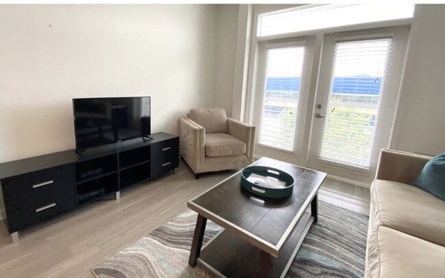 Photo - 1180 Peachtree St NE Unit ID1328016P