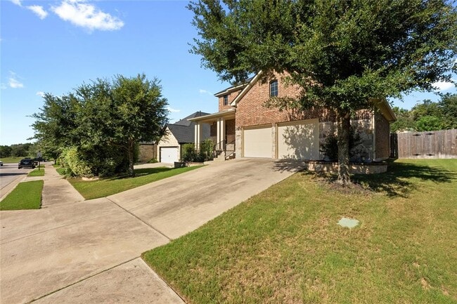 Photo - 176 Crampton Cove