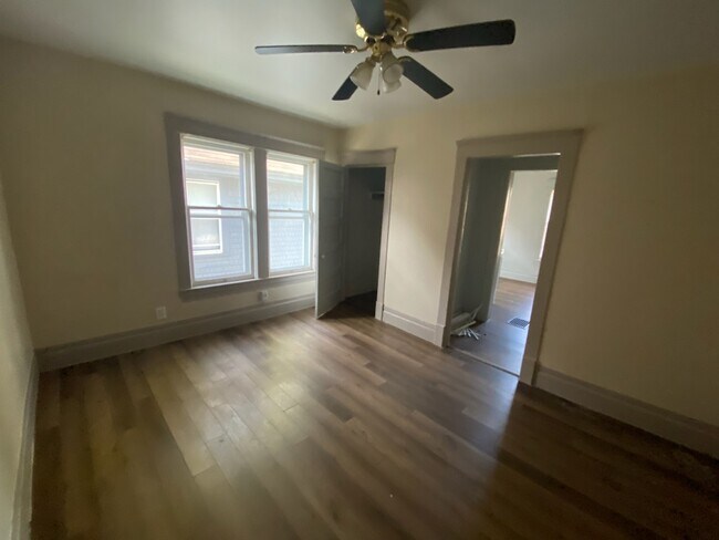 Living Room - 514 Walnut Ct