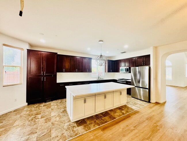 13721 Santa Lucia Dr