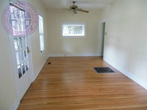 Photo - Charming Richmond Craftsman!  Big Backyard!!  Pet Friendly!