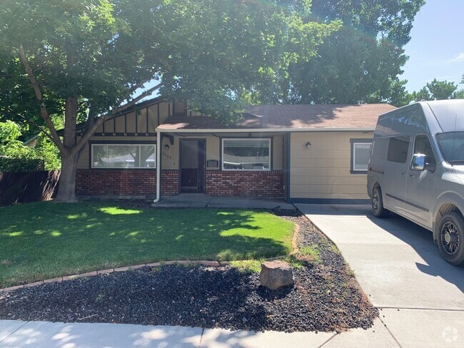 Building Photo - Recently Remodeled home on the Boise Bench!!!
