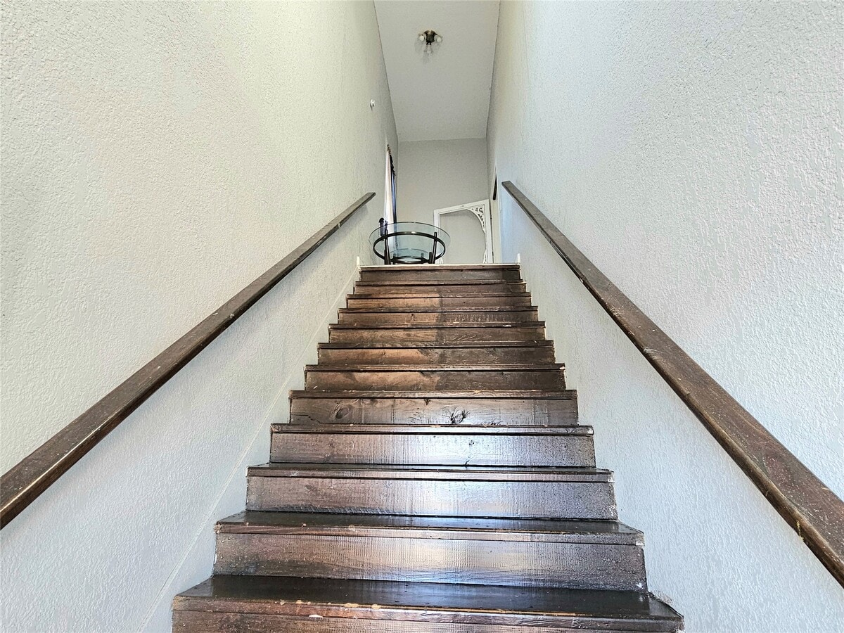 Photo - 4226 Winnie St