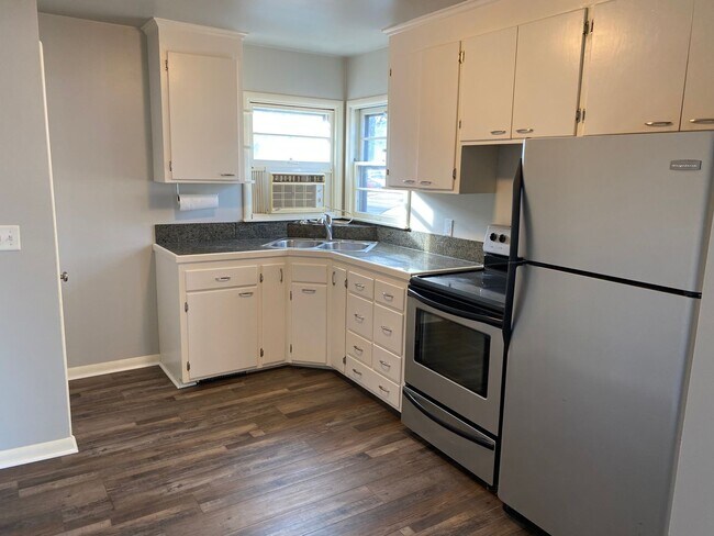 Photo - A must see!!! This spacious and newely upd...