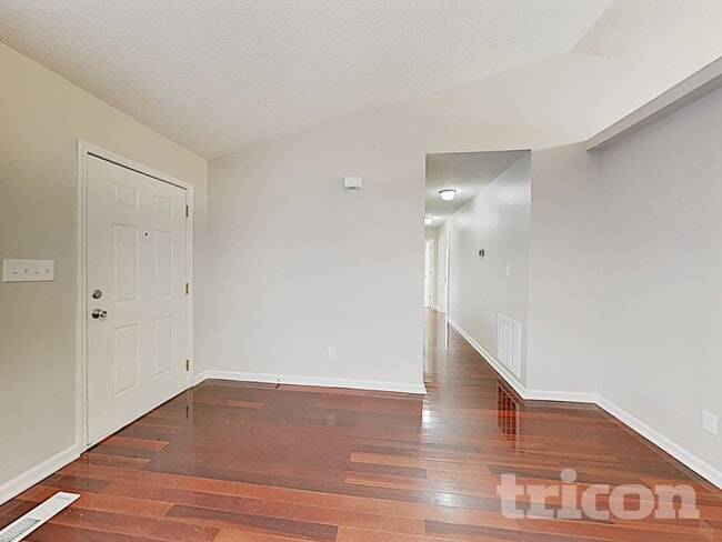 Photo - 4150 Ringtail Ct SE