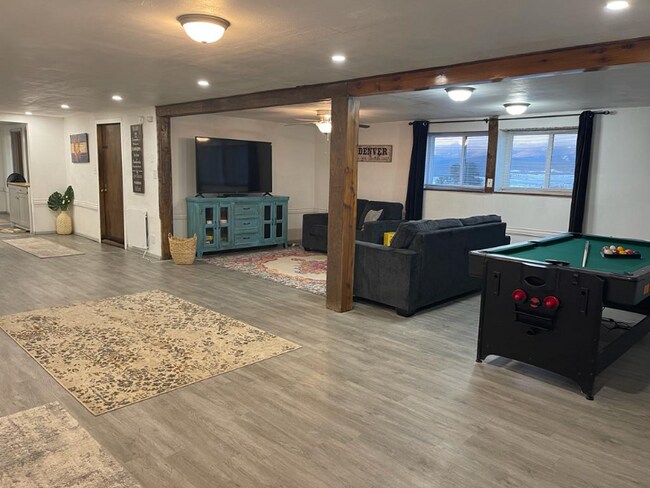 Photo - 515 Valley Rd