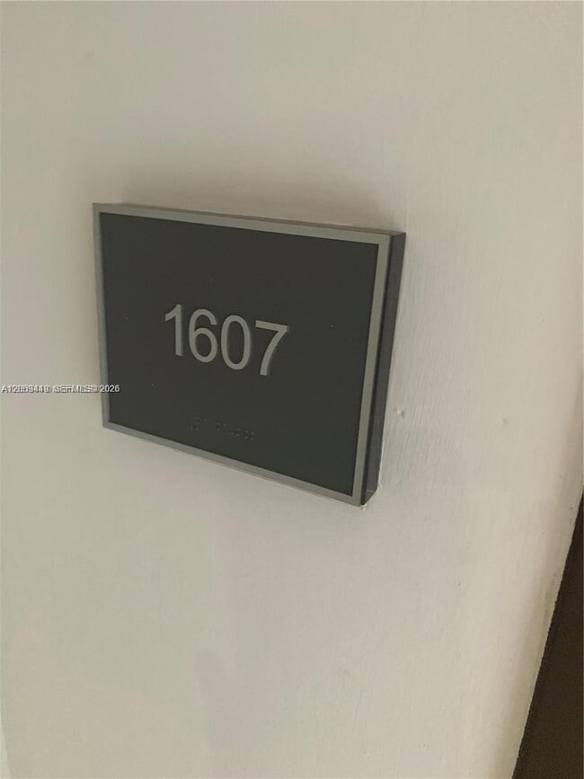 Building Photo - 1830 S Ocean Dr Unit 1607