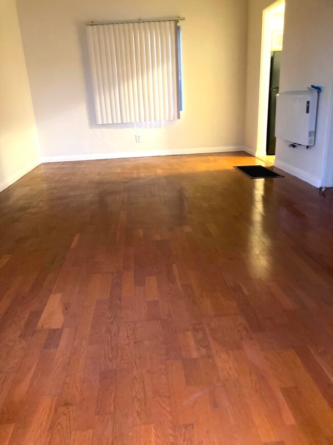 Photo - 1903 Delaware Ave