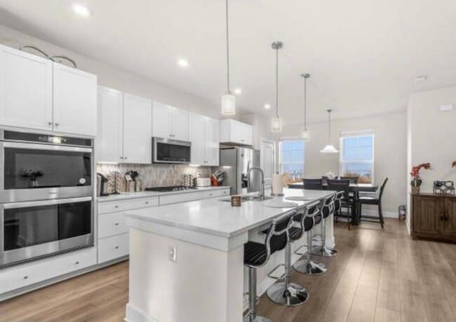 Photo - 1581 Sandpiper Bay Lp