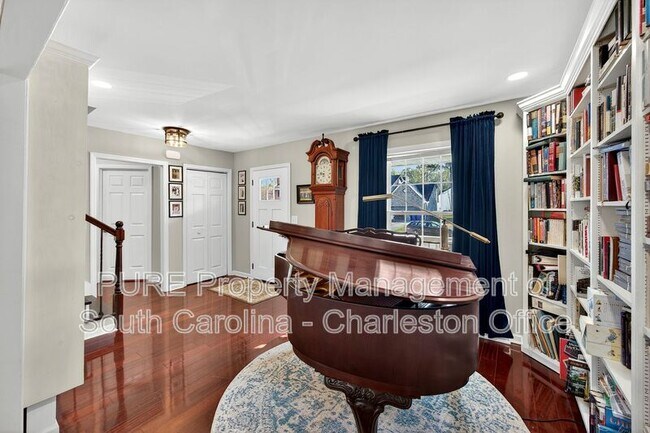 Photo - 8591 Cislo Ct