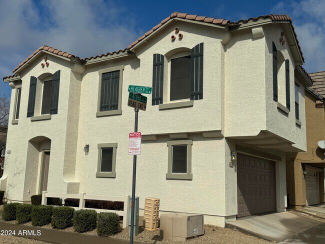 Photo - 446 N Alder Ct