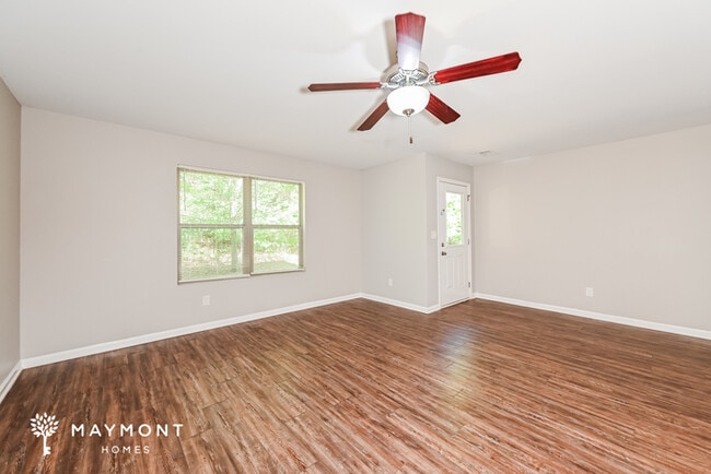 Photo - 6126 Avery St SW