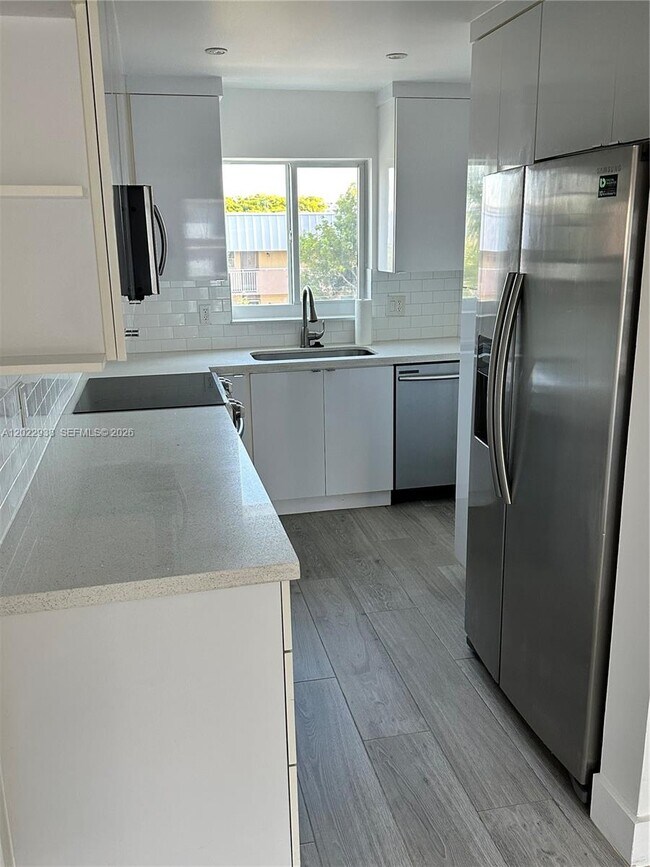 Photo - 3601 NE 170th St Unit 409