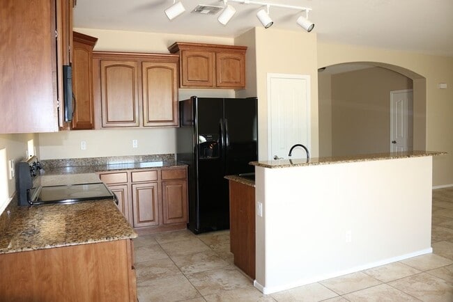 Photo - 14551 W Laurel Ln