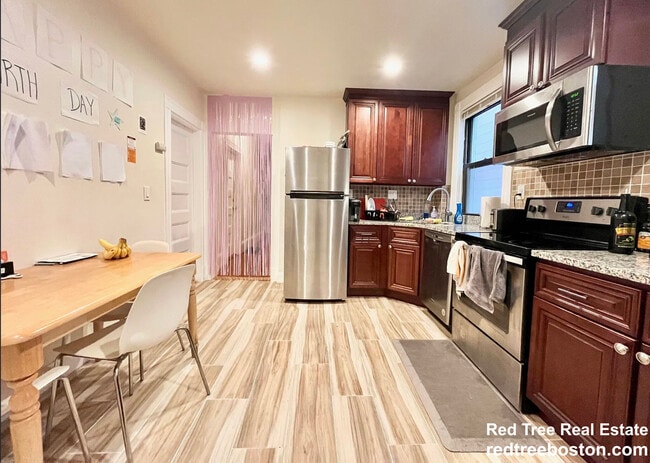 Photo - 2 Parker Hill Terrace Unidad 1