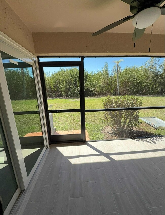 Photo - 16881 Davis Rd Unit 913