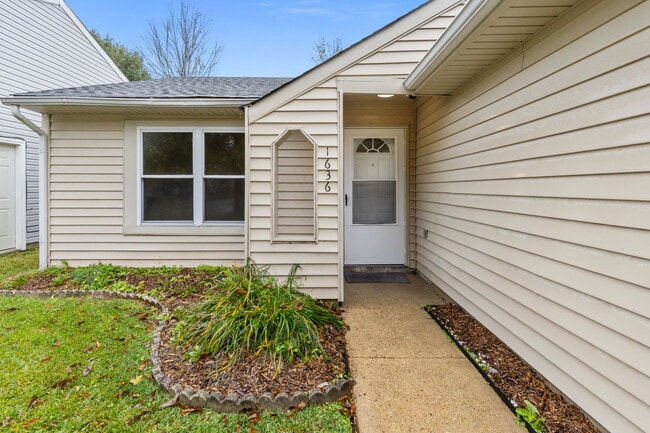 Photo - 1636 Mill Oak Dr