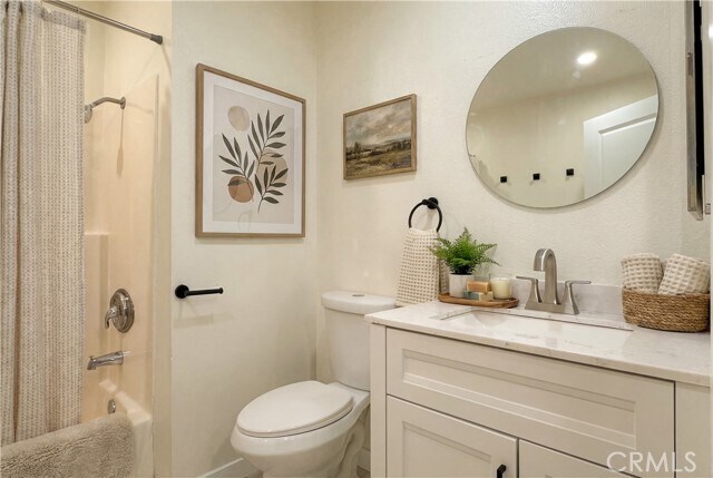 Photo - 6911 Ben Ave Unidad 1