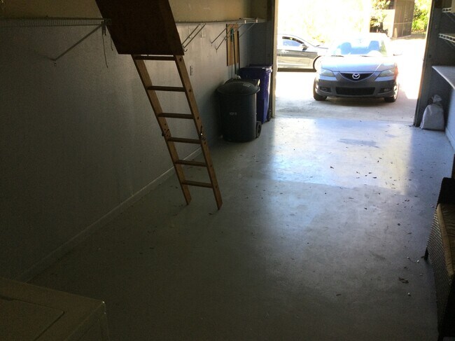 Photo - 1677 Fry Ct Unidad 1