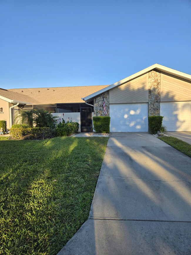 Photo - 12755 Cold Stream Dr Townhome