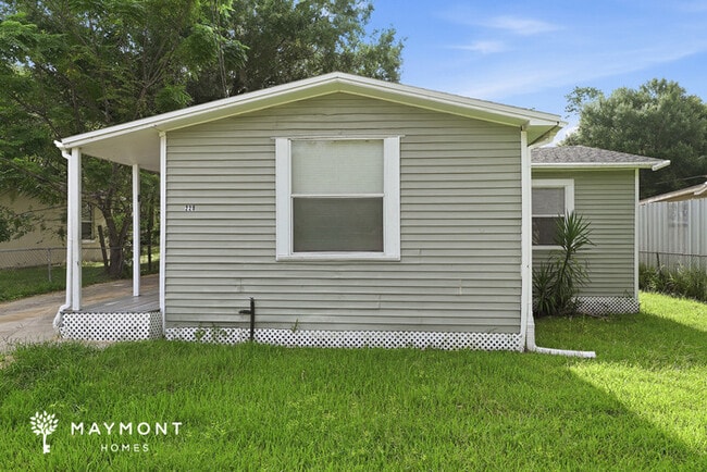 Building Photo - 228 S Eastside Dr