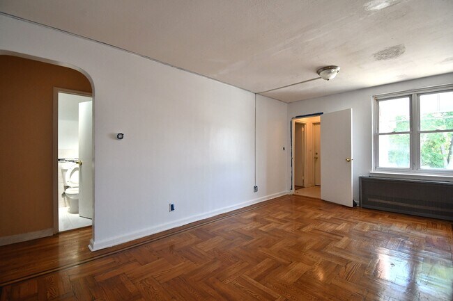 Photo - 3121 Mickle Ave