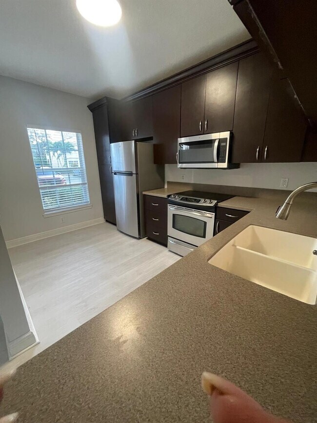 Photo - 9967 NW 56th Pl