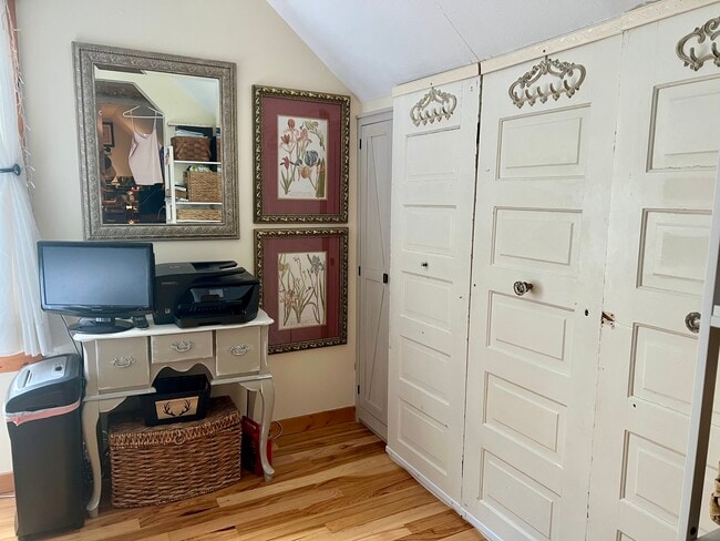 Building Photo - 53 Onteora Blvd Unit Apartment in Oakley