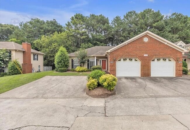 Photo - 1694 Red Oak Dr Unit 185